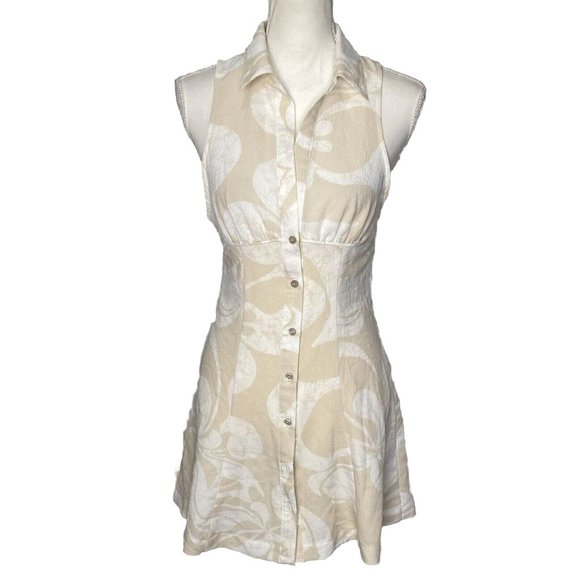 Urban Outfitters Dresses & Skirts - NWT Urban Outfitters Women’s tank Dress Button Front cream tropical Size Medium